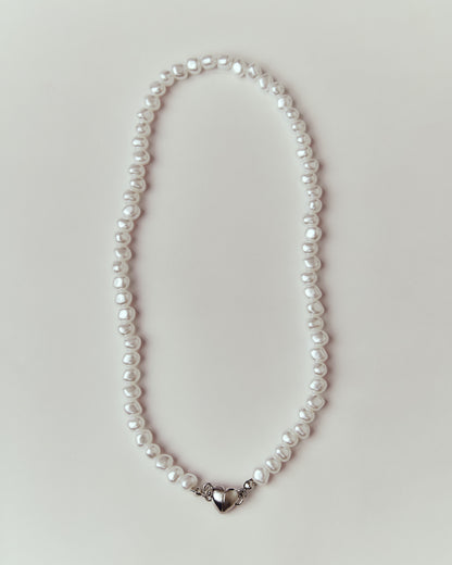 Heart Perle Magnetique necklace