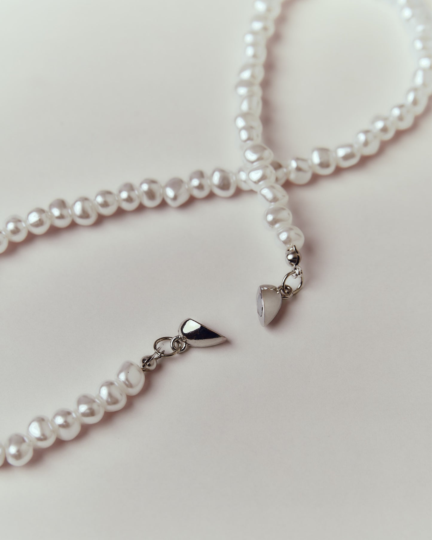 Heart Perle Magnetique necklace