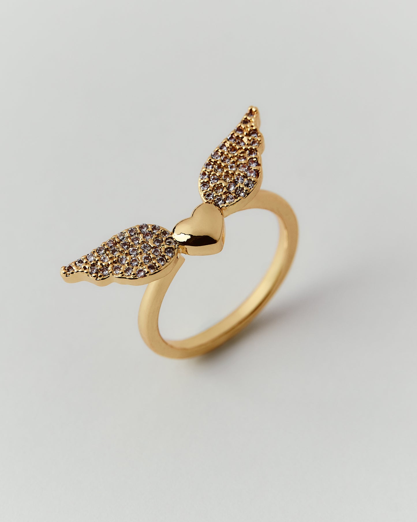 Cherub Kiss ring